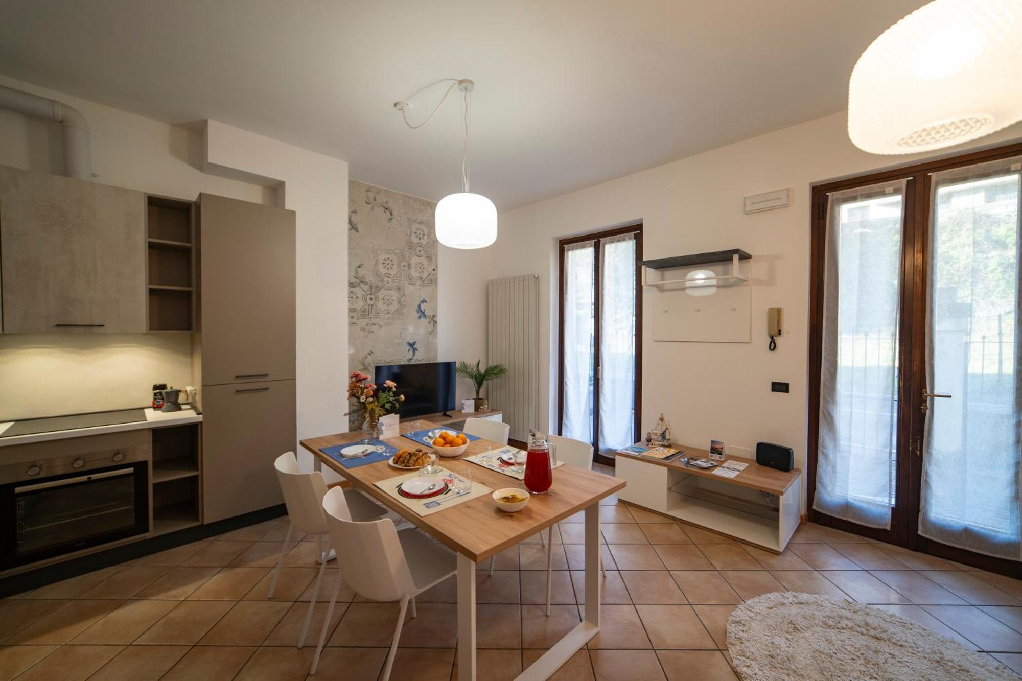 La Casa Dei Carta-New & Chic Apartment โลเวเร ภายนอก รูปภาพ